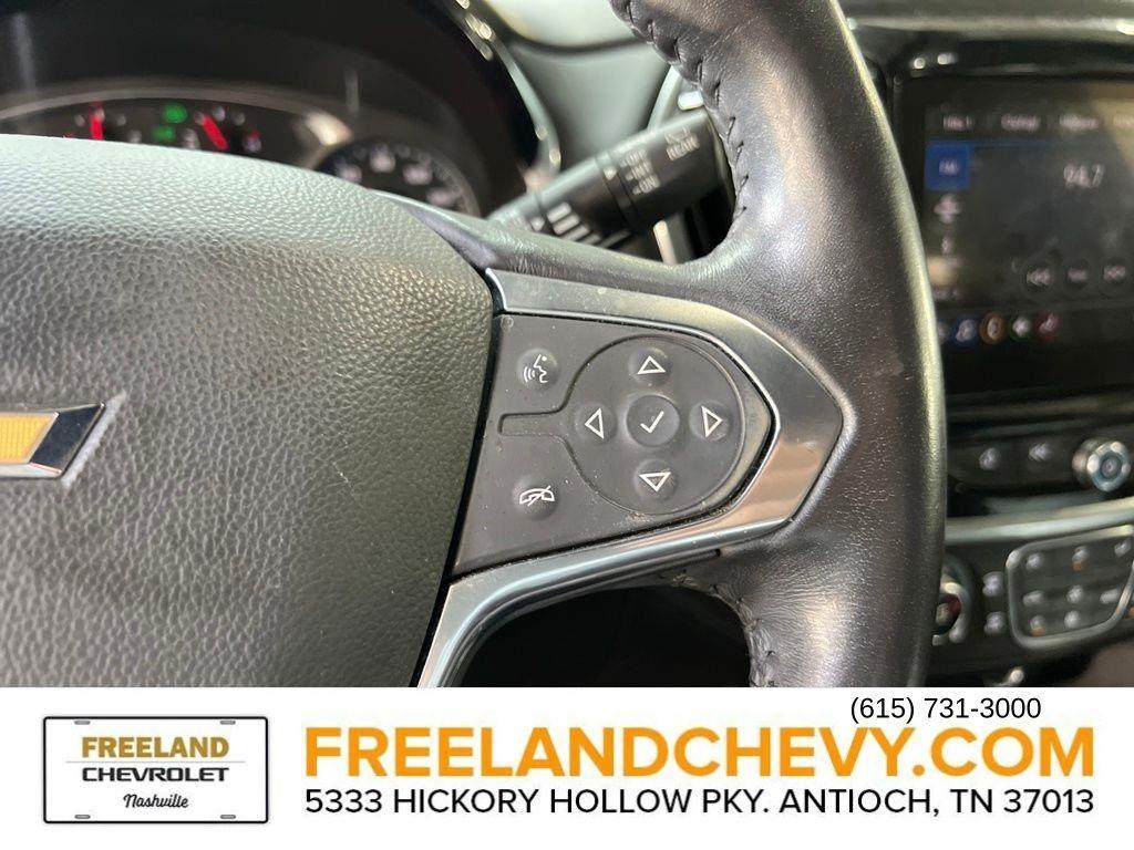 used 2022 Chevrolet Traverse car, priced at $23,704