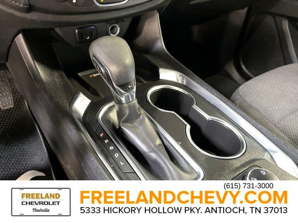 used 2022 Chevrolet Traverse car, priced at $24,095
