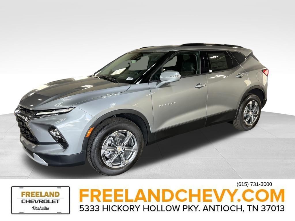 new 2025 Chevrolet Blazer car, priced at $39,094
