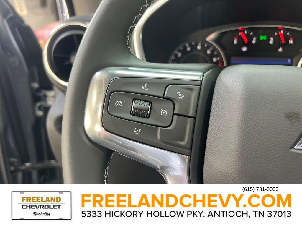 new 2025 Chevrolet Blazer car, priced at $39,094