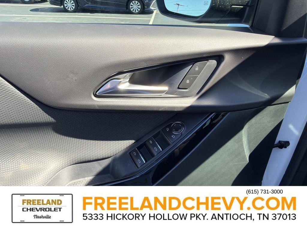 new 2026 Chevrolet Equinox car, priced at $35,479