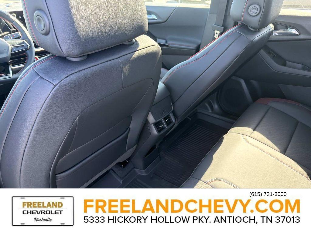 new 2026 Chevrolet Equinox car, priced at $35,479