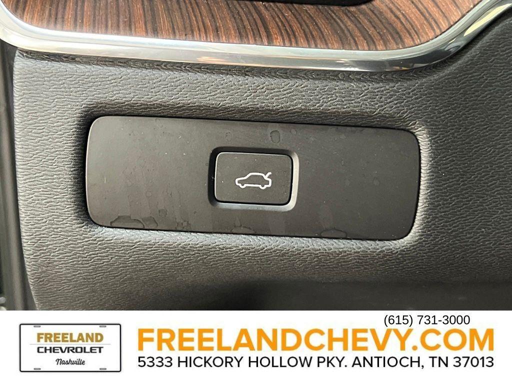 used 2023 Volvo XC60 car, priced at $27,932