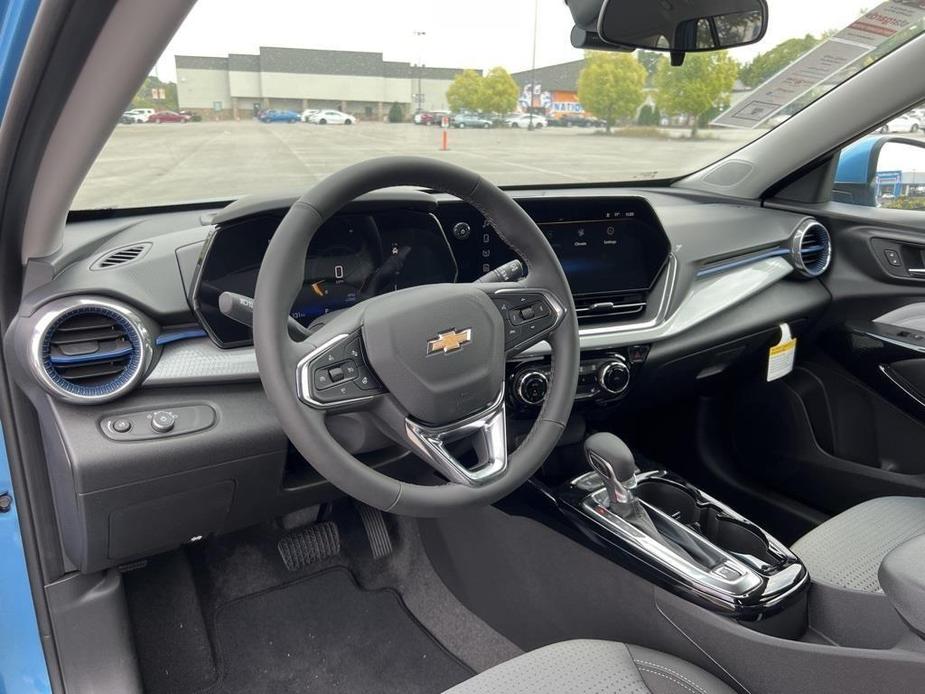 new 2025 Chevrolet Trax car, priced at $24,170