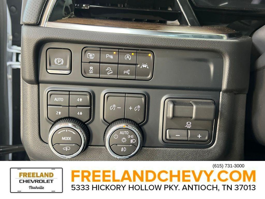 new 2026 Chevrolet Suburban car, priced at $96,582