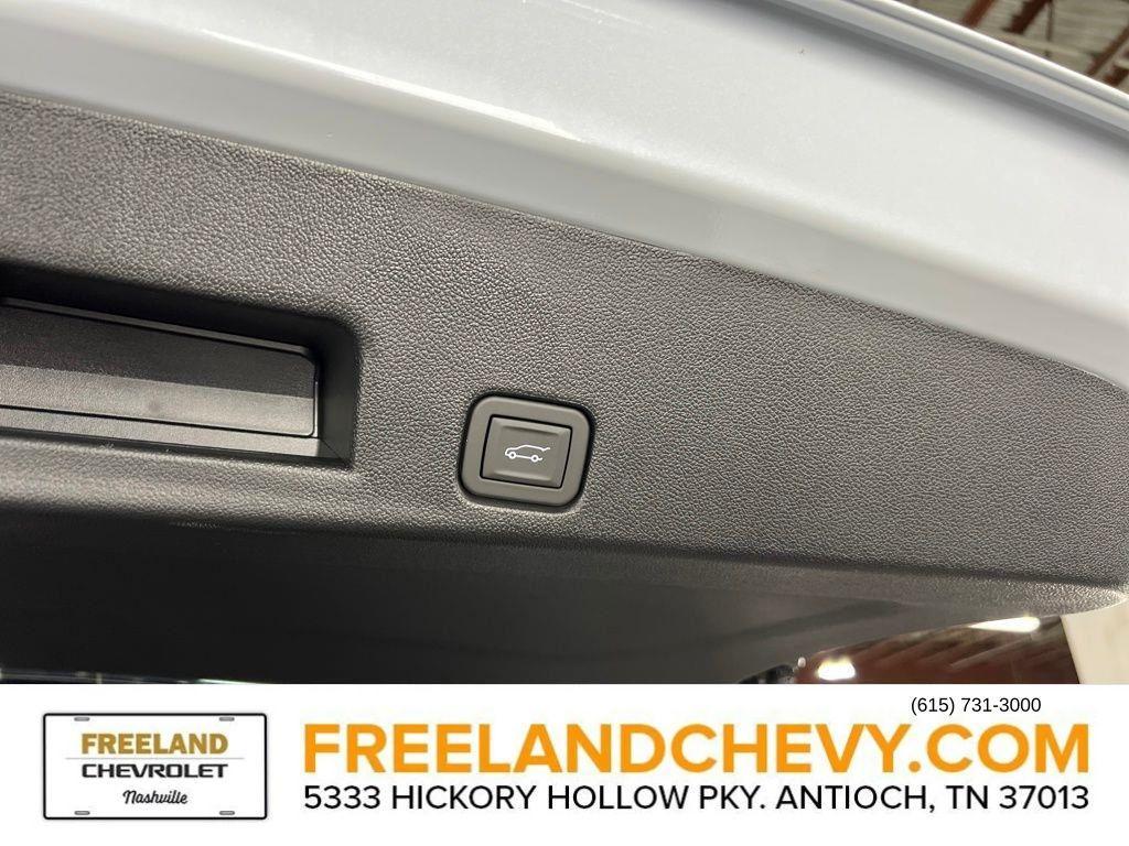 new 2026 Chevrolet Traverse car, priced at $55,645