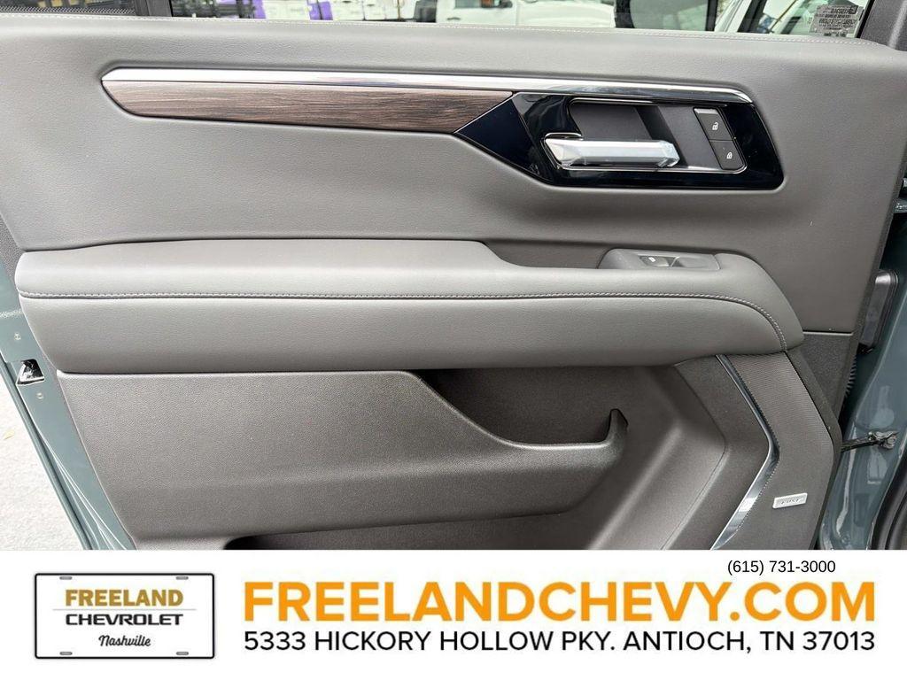 new 2026 Chevrolet Suburban car, priced at $81,369