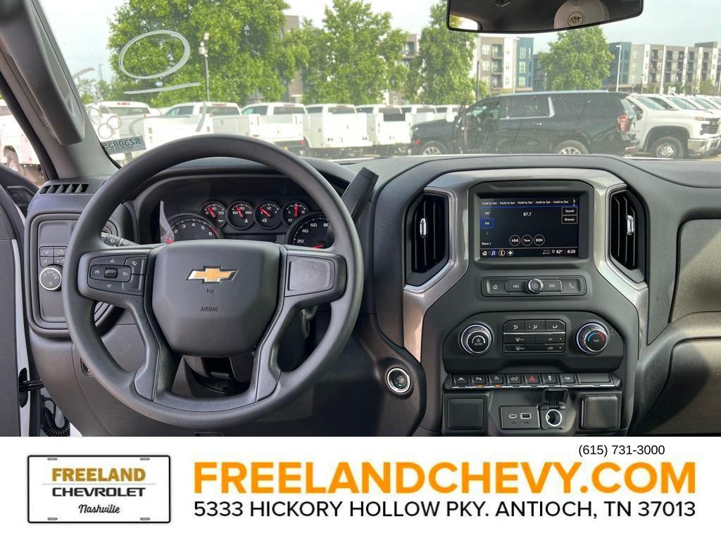 new 2025 Chevrolet Silverado 1500 car, priced at $43,220