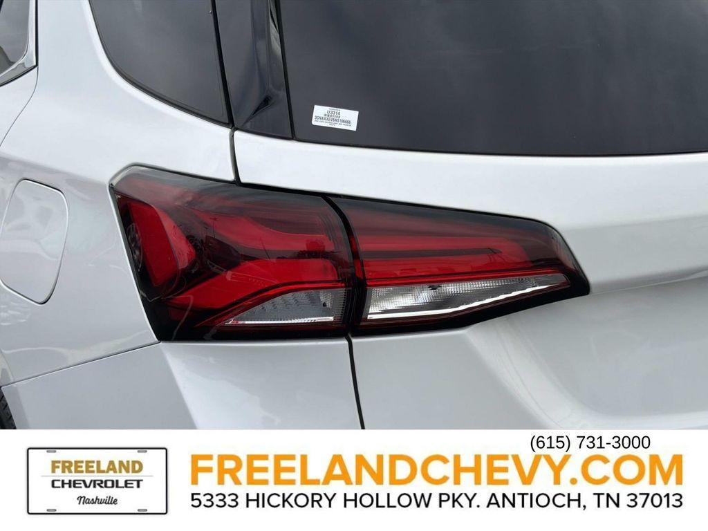 used 2022 Chevrolet Equinox car, priced at $23,926