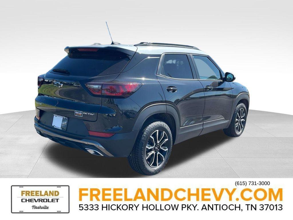new 2025 Chevrolet TrailBlazer car, priced at $32,120