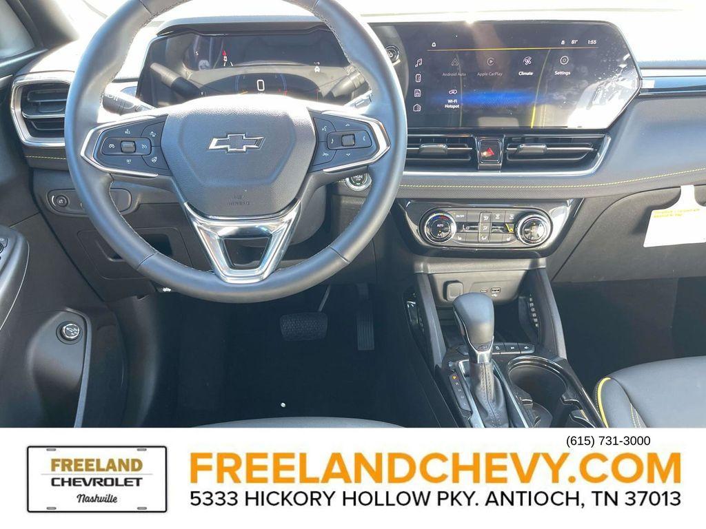 new 2025 Chevrolet TrailBlazer car, priced at $32,120