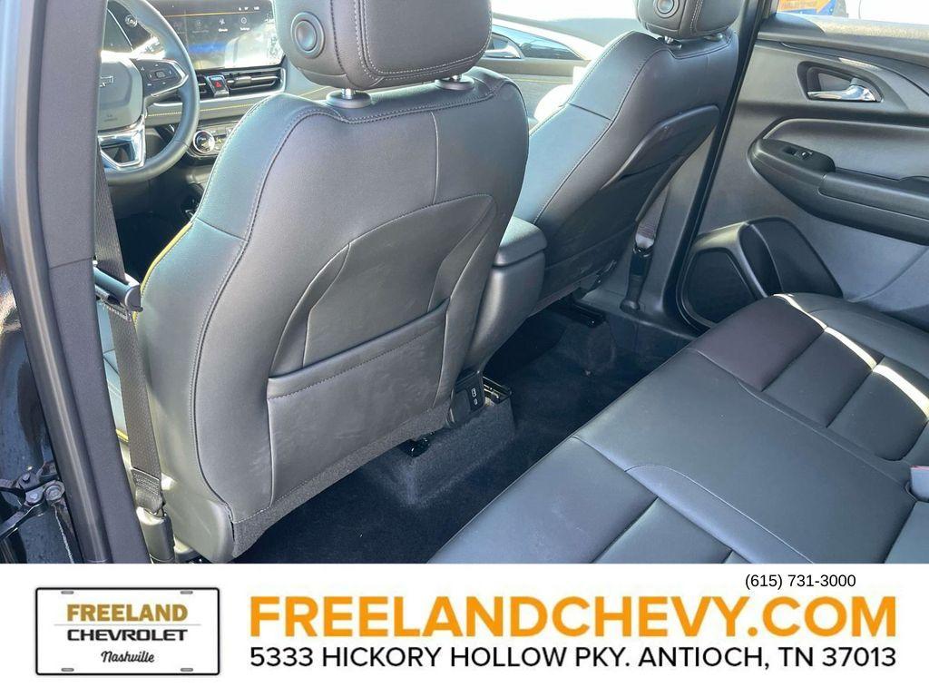new 2025 Chevrolet TrailBlazer car, priced at $32,120