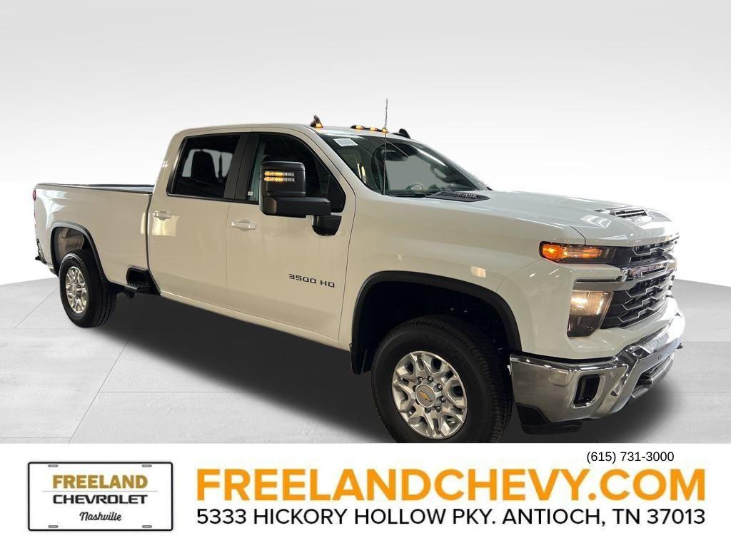 new 2025 Chevrolet Silverado 3500 car, priced at $67,608