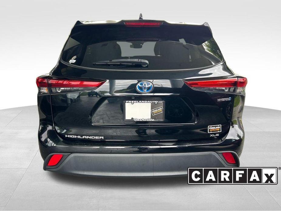 used 2021 Toyota Highlander Hybrid car, priced at $26,946