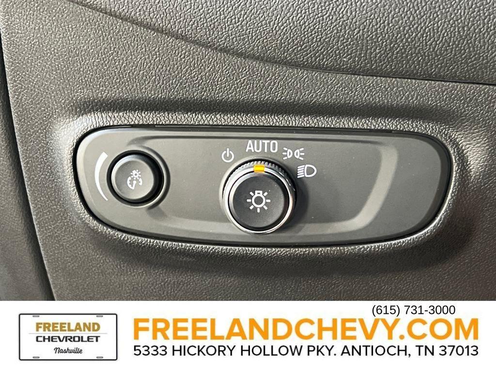 used 2023 Chevrolet Equinox car, priced at $24,879