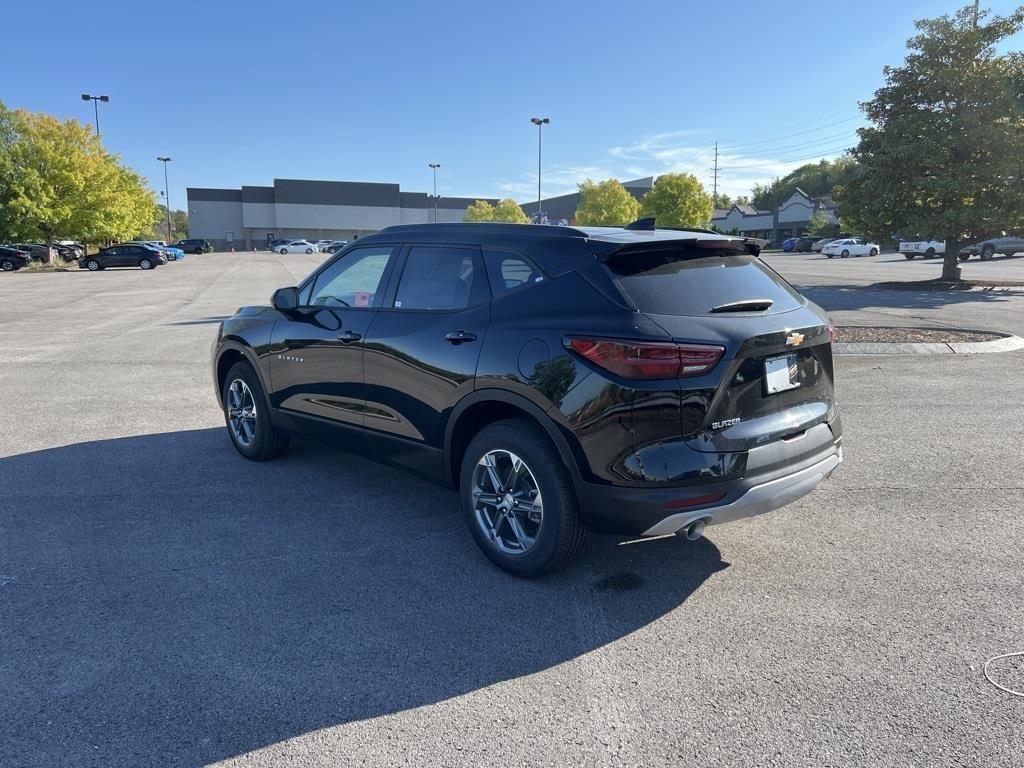 new 2025 Chevrolet Blazer car, priced at $35,060