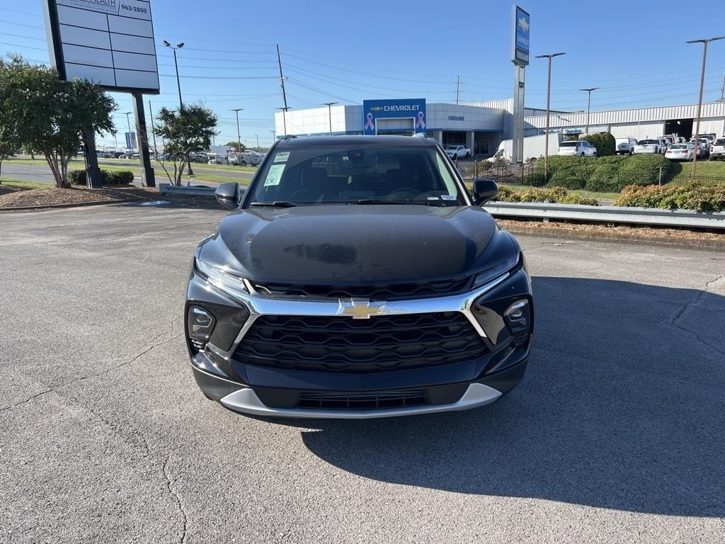 new 2025 Chevrolet Blazer car, priced at $35,060