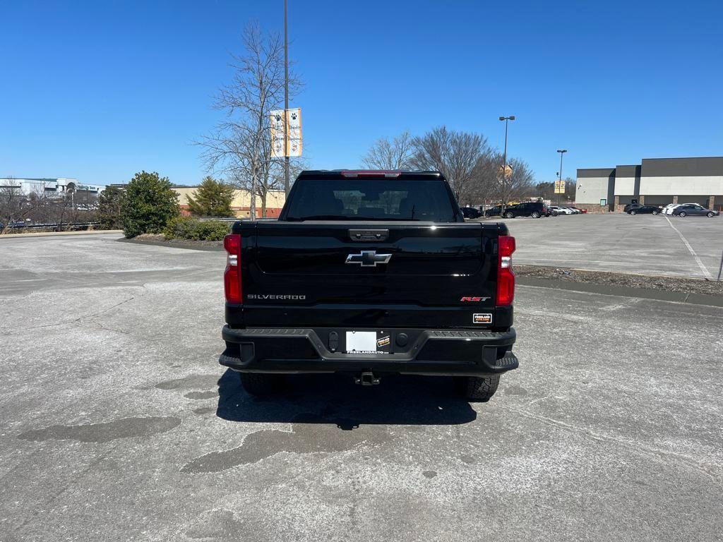 new 2025 Chevrolet Silverado 1500 car, priced at $57,068