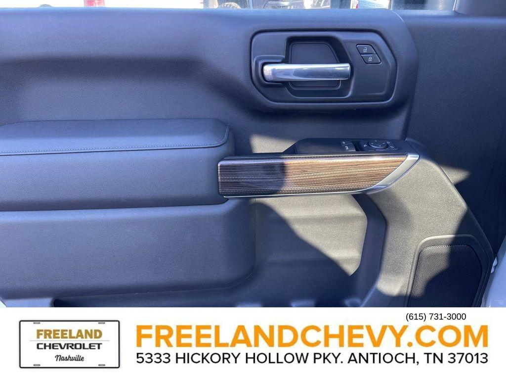 new 2025 Chevrolet Silverado 2500 car, priced at $69,675