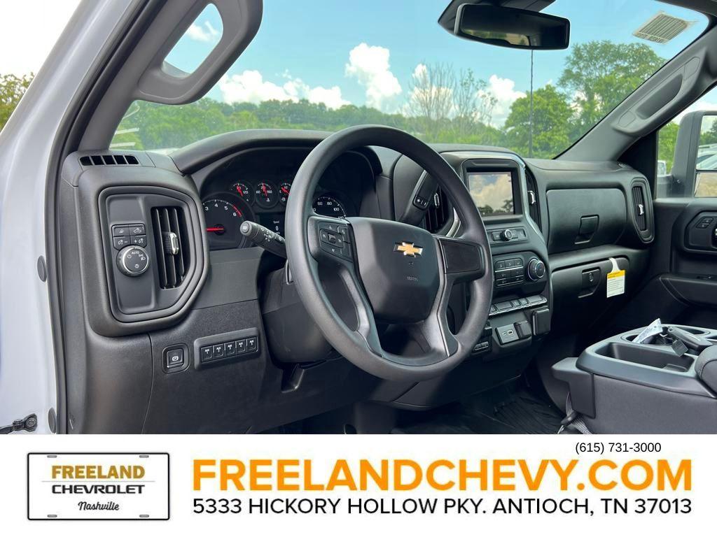 new 2024 Chevrolet Silverado 2500 car, priced at $52,726
