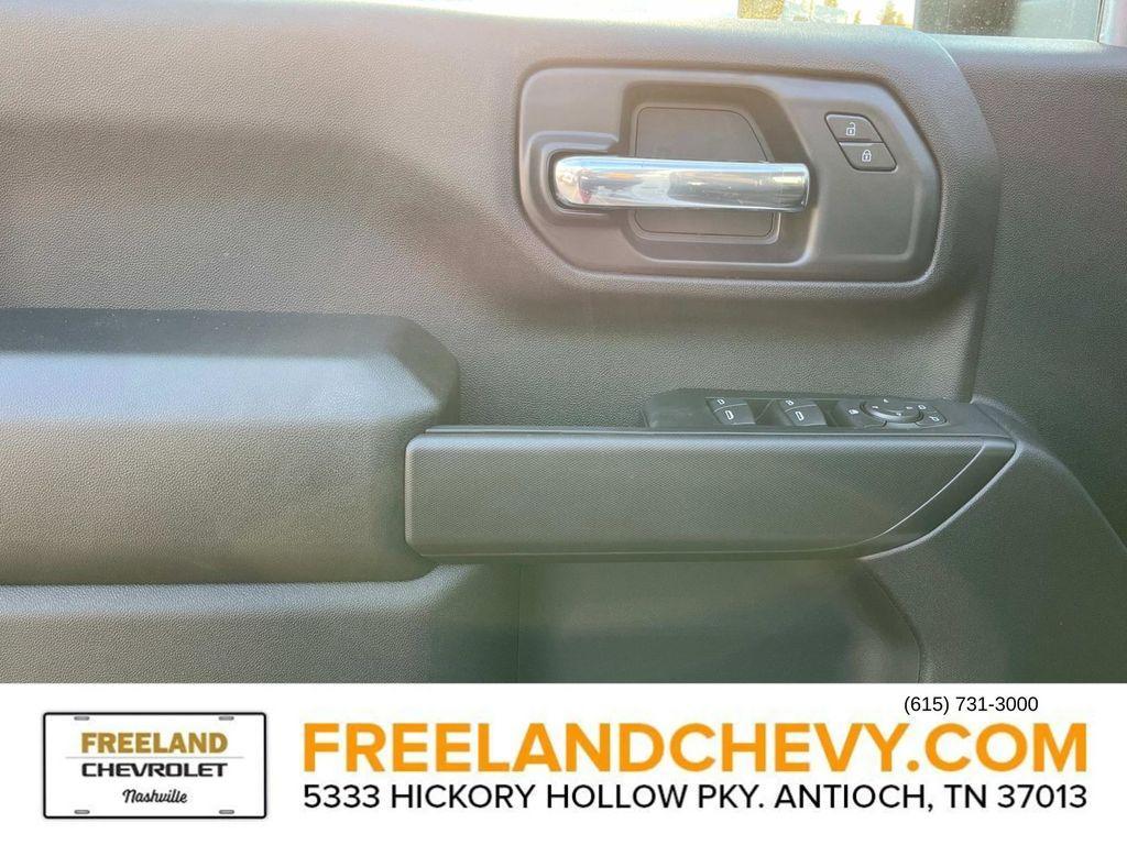 new 2024 Chevrolet Silverado 2500 car, priced at $52,950