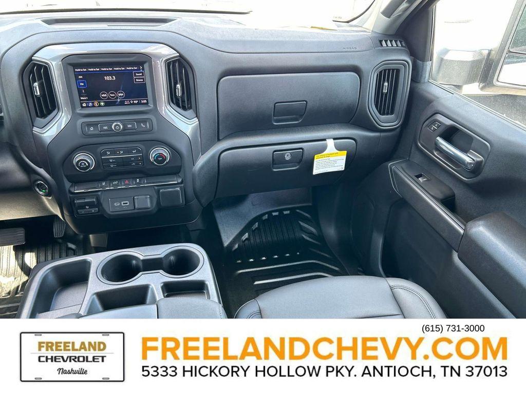 new 2024 Chevrolet Silverado 2500 car, priced at $46,298