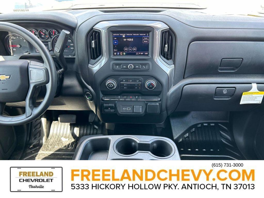 new 2024 Chevrolet Silverado 2500 car, priced at $46,298