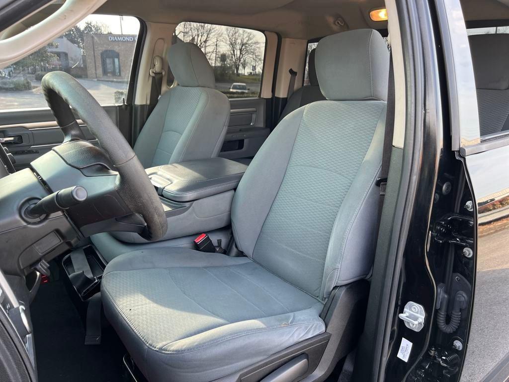 used 2019 Ram 1500 Classic car, priced at $20,569