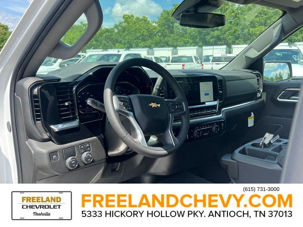 new 2025 Chevrolet Silverado 1500 car, priced at $52,800