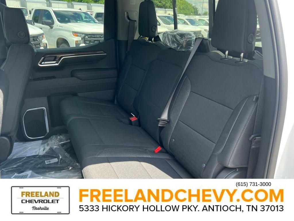 new 2025 Chevrolet Silverado 1500 car, priced at $52,800