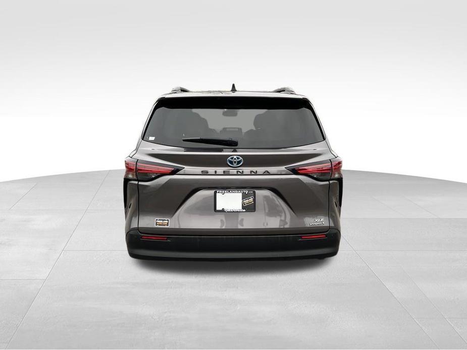 used 2021 Toyota Sienna car, priced at $33,461