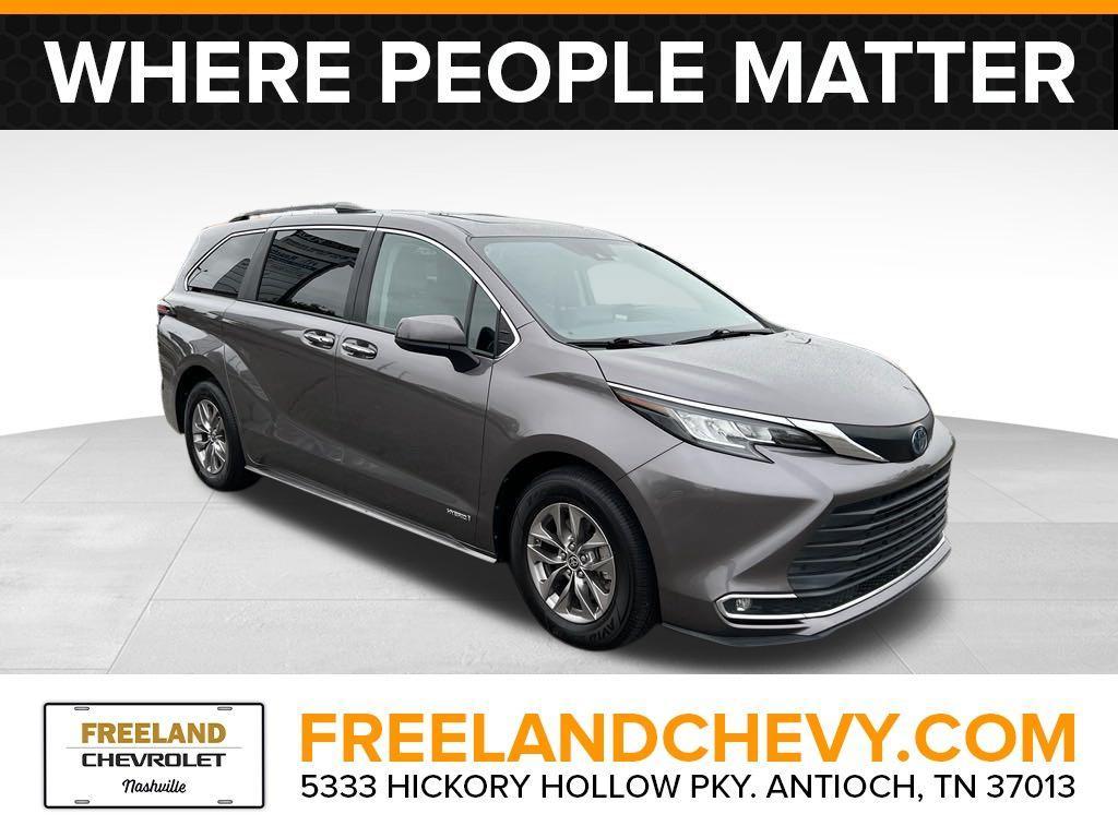 used 2021 Toyota Sienna car, priced at $31,121