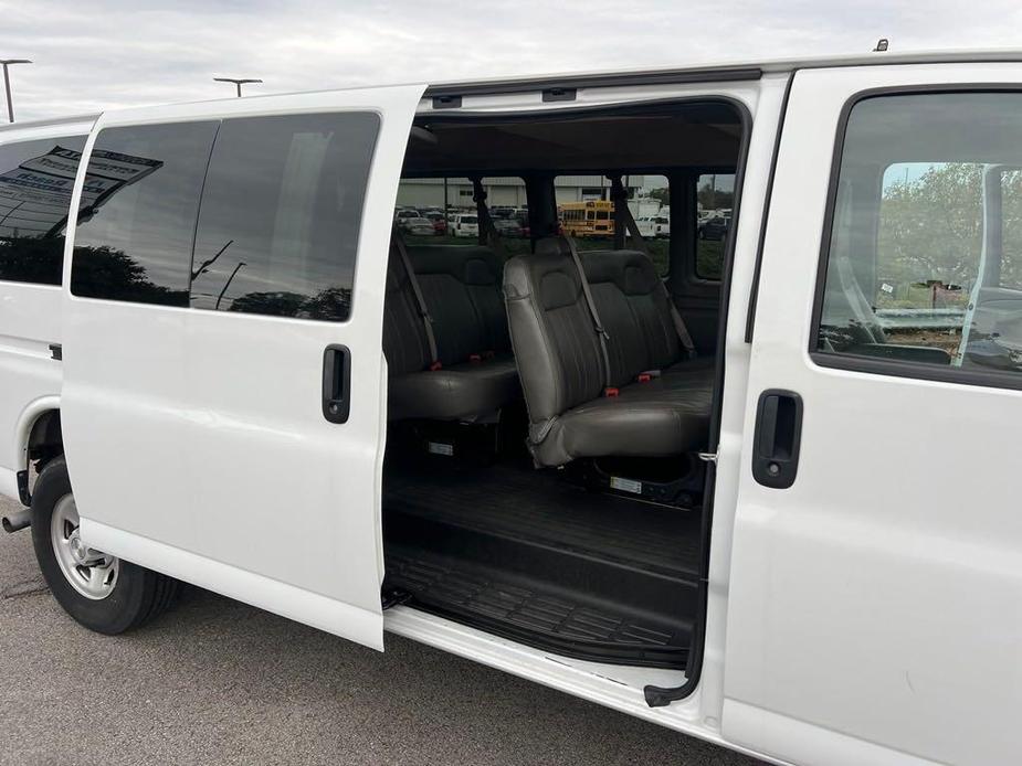 used 2023 Chevrolet Express 3500 car