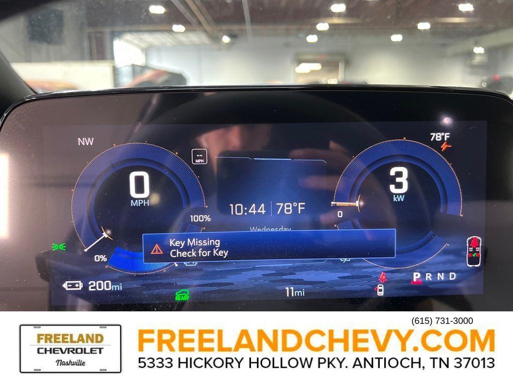 new 2025 Chevrolet Equinox EV car, priced at $45,190