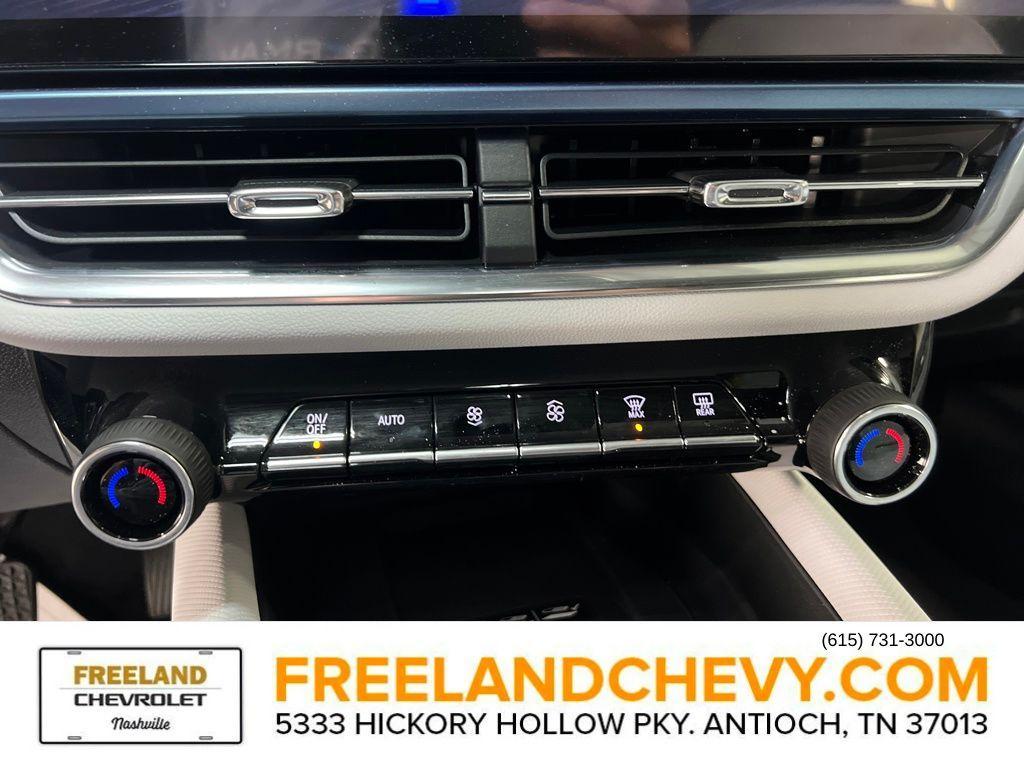 new 2025 Chevrolet Equinox EV car, priced at $45,190