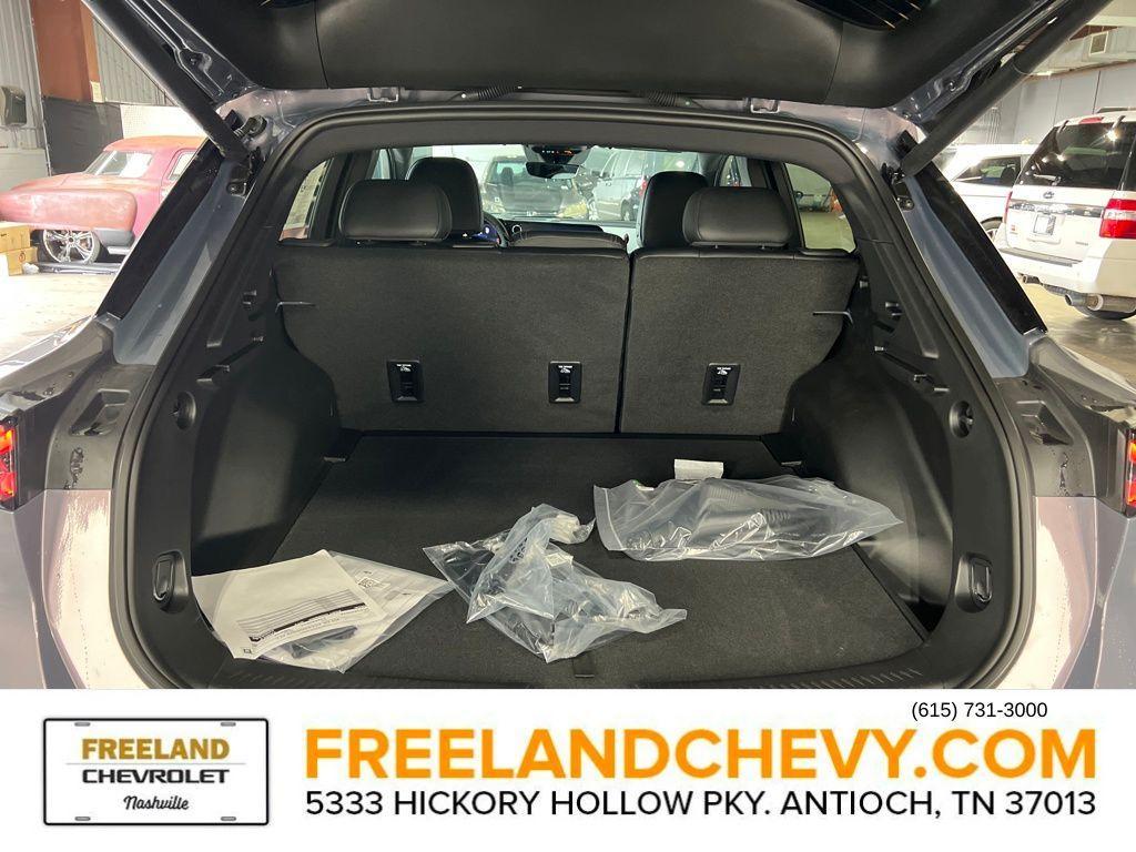 new 2025 Chevrolet Equinox EV car, priced at $45,190