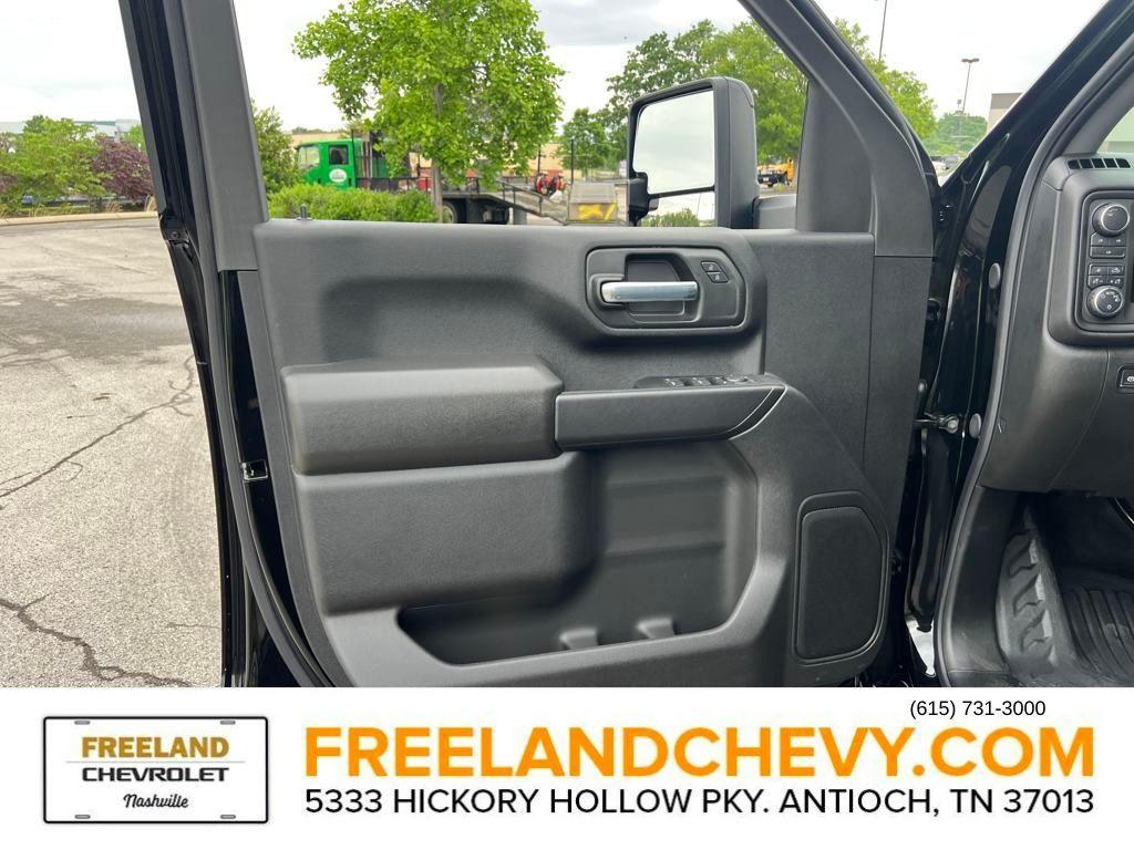 new 2025 Chevrolet Silverado 2500 car, priced at $55,905