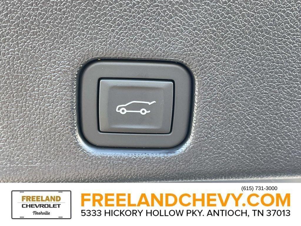 new 2026 Chevrolet Traverse car, priced at $44,695