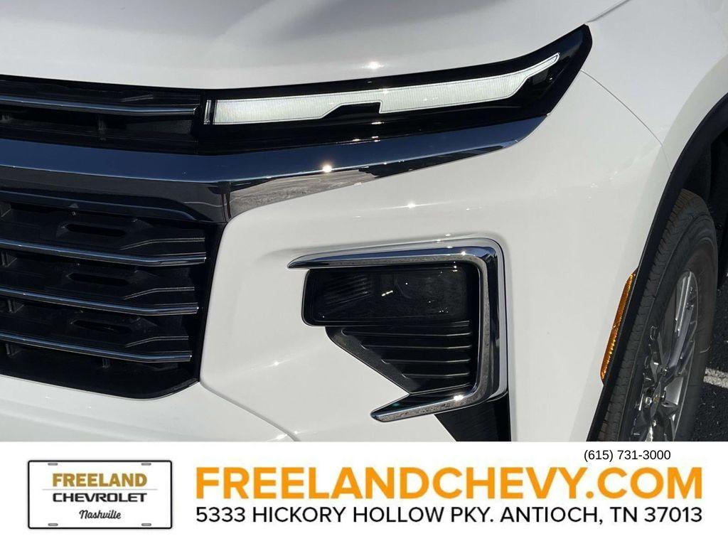 new 2026 Chevrolet Traverse car, priced at $44,695