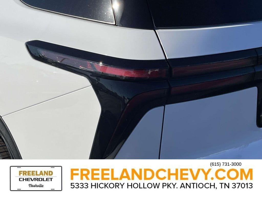 new 2026 Chevrolet Traverse car, priced at $44,695