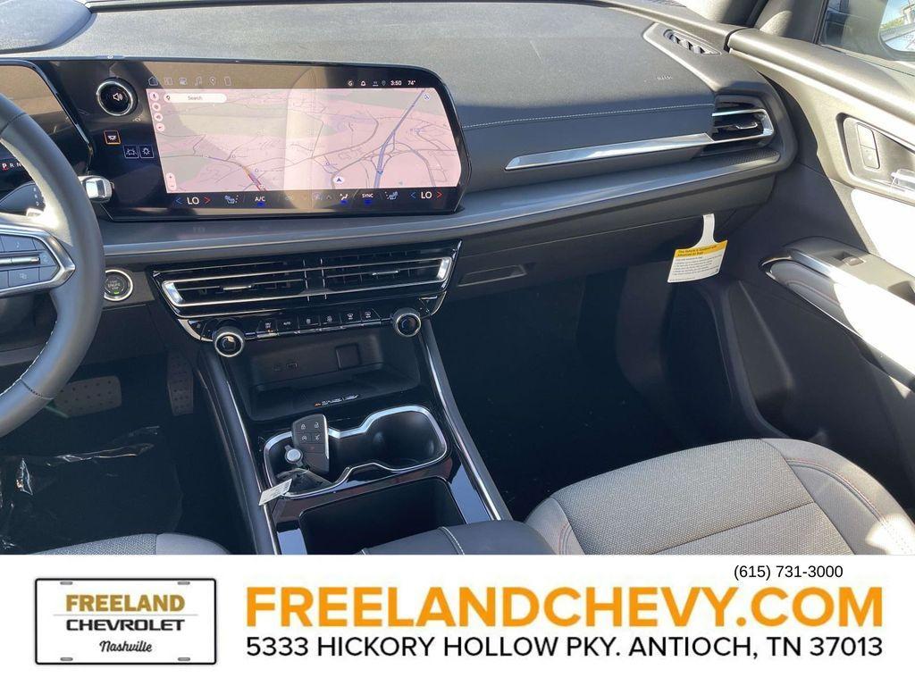 new 2026 Chevrolet Traverse car, priced at $44,695