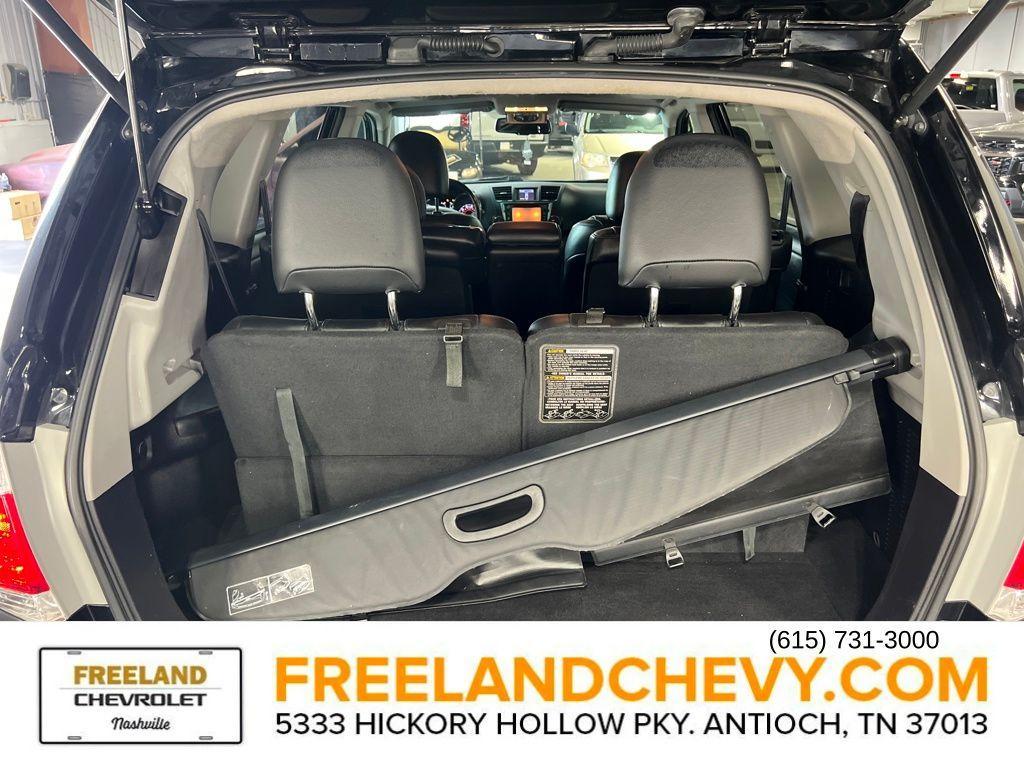 used 2013 Toyota Highlander car, priced at $19,991