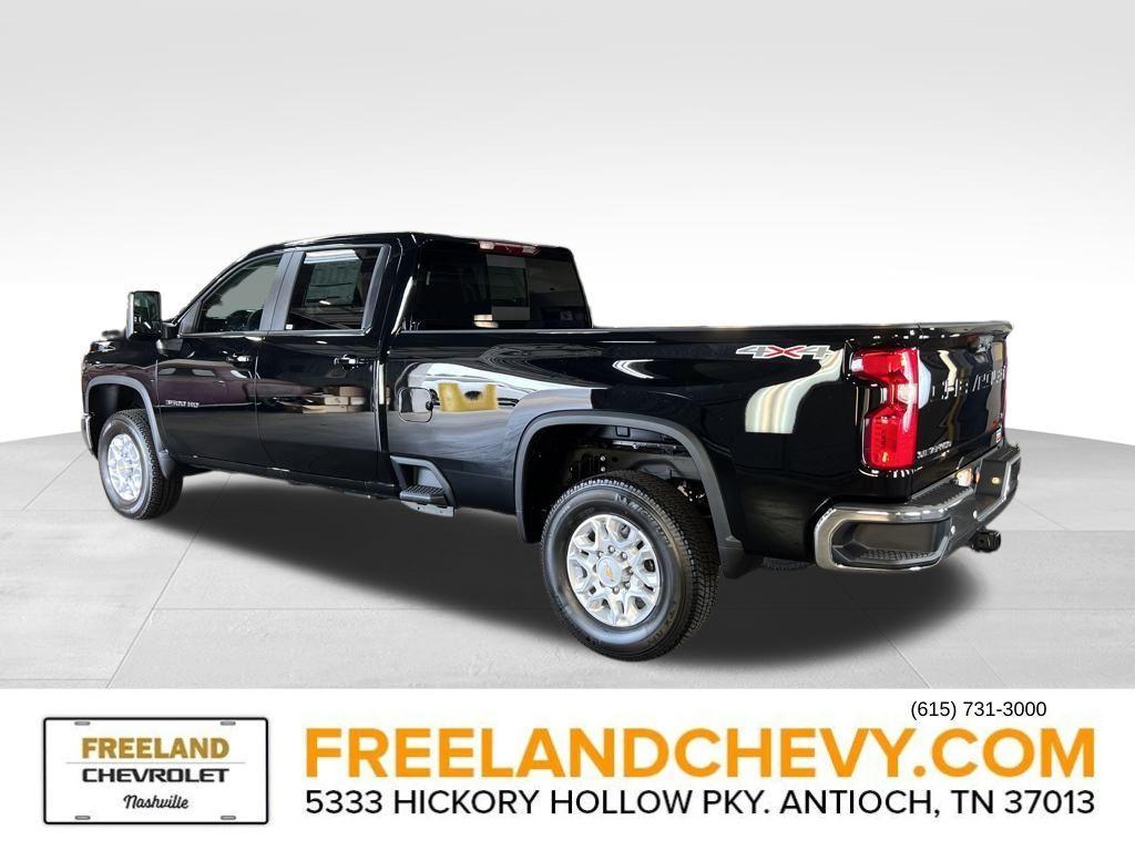 new 2025 Chevrolet Silverado 3500 car, priced at $67,858