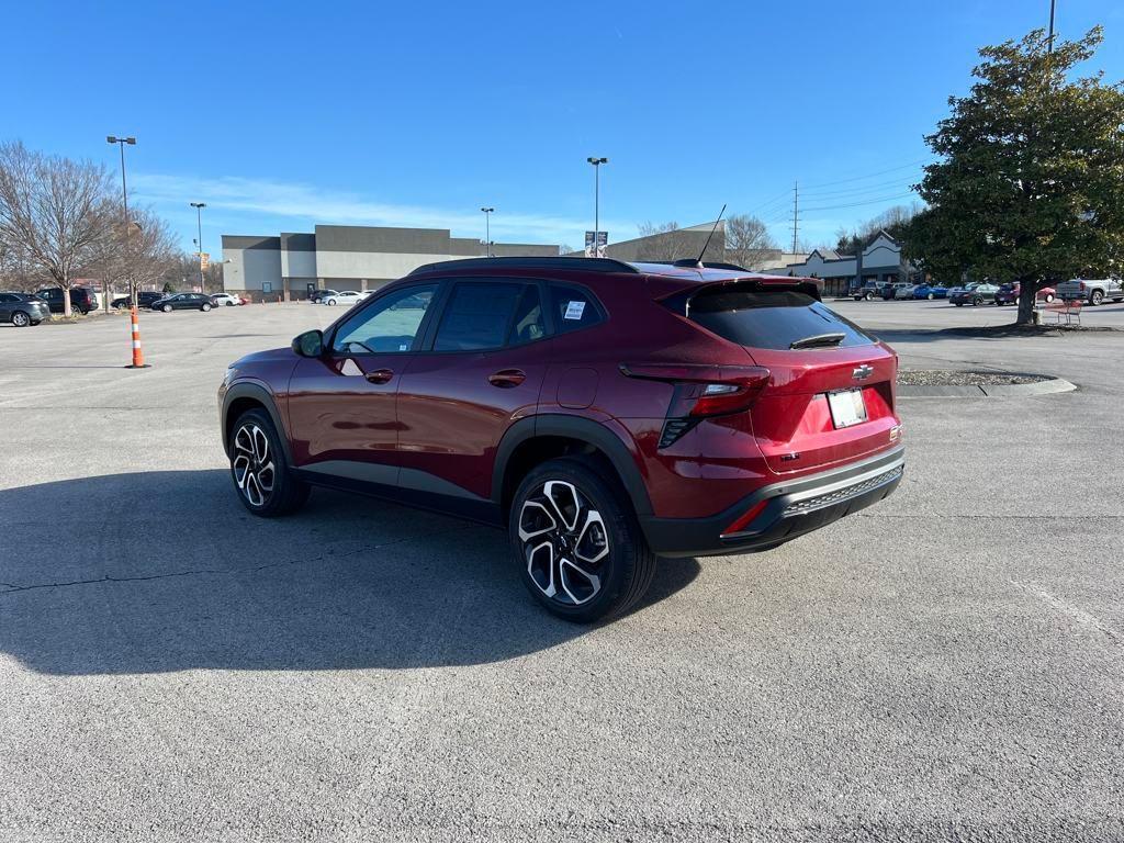 new 2025 Chevrolet Trax car, priced at $26,230