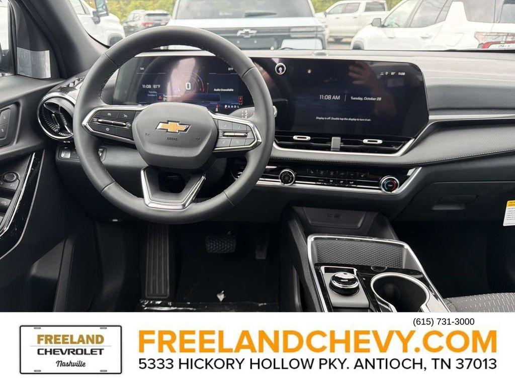 new 2026 Chevrolet Equinox car, priced at $30,495