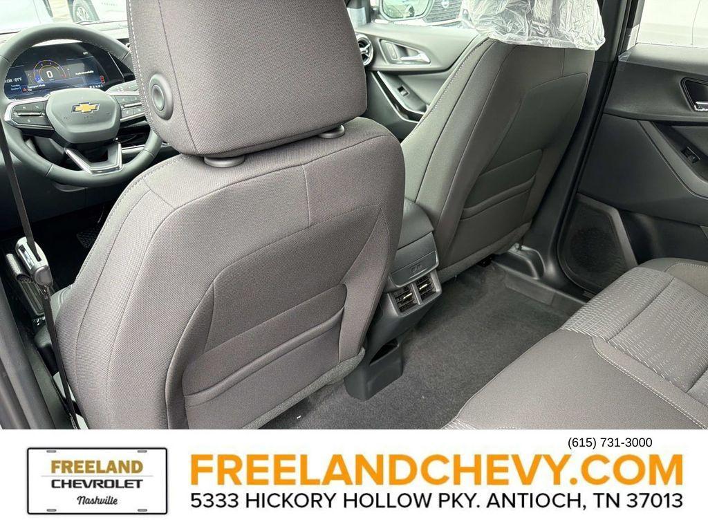 new 2026 Chevrolet Equinox car, priced at $30,495