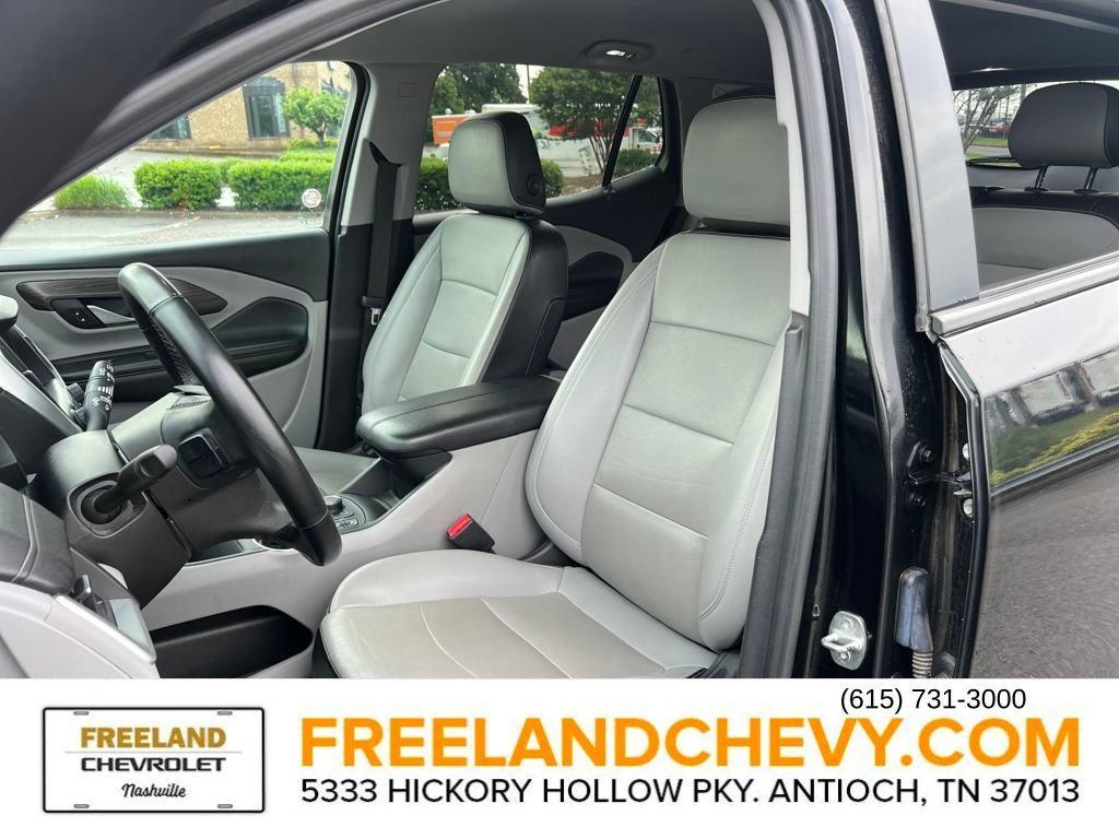 used 2023 GMC Terrain car, priced at $23,127