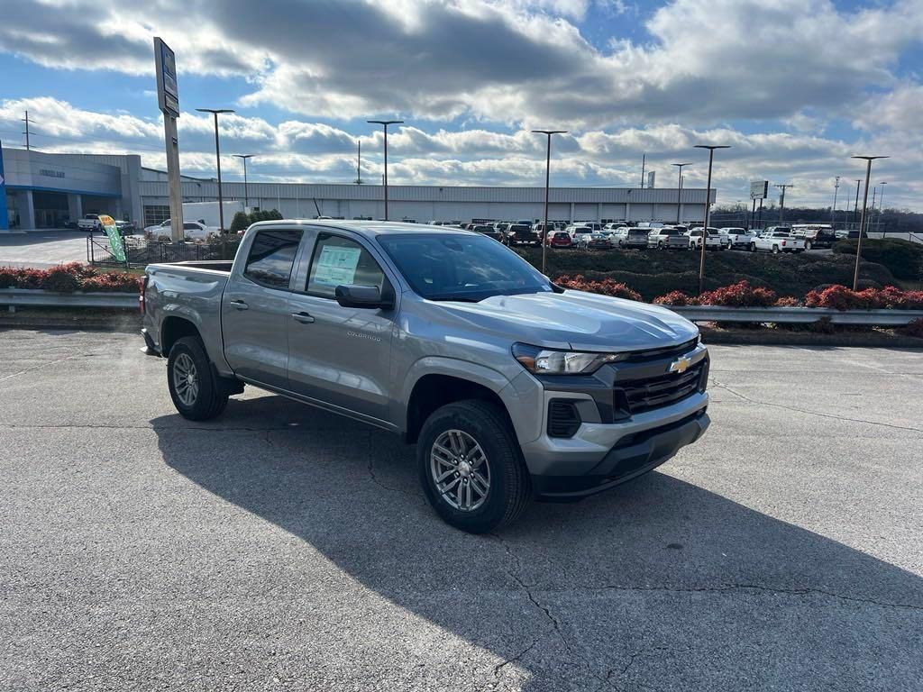 new 2025 Chevrolet Colorado car, priced at $42,305