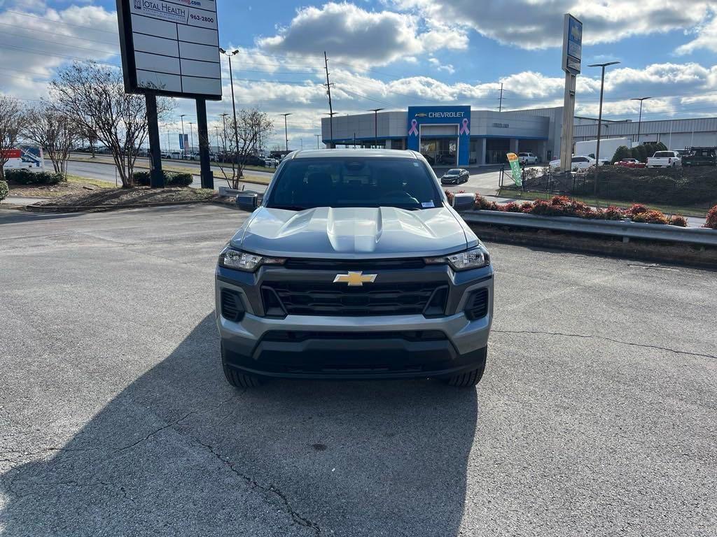 new 2025 Chevrolet Colorado car, priced at $42,305