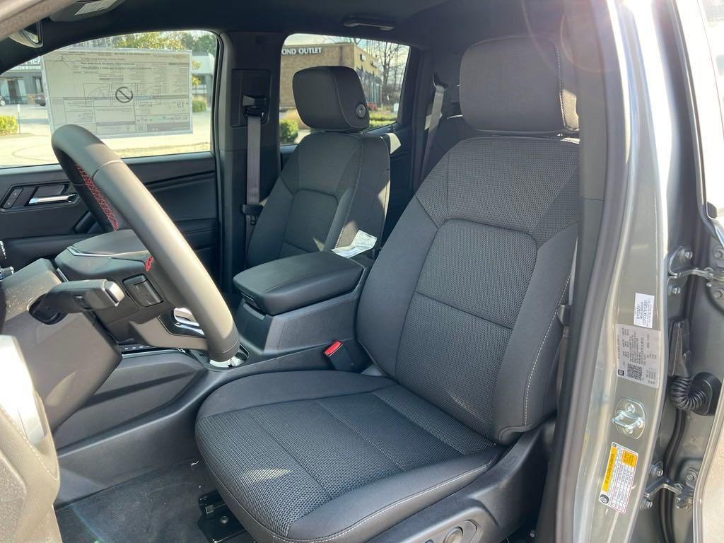 new 2025 Chevrolet Colorado car, priced at $42,305